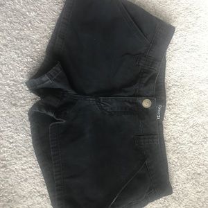 Forever 21 Cargo shorts; Size 30